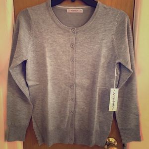 NWT Gray Button-Front Cardigan size small